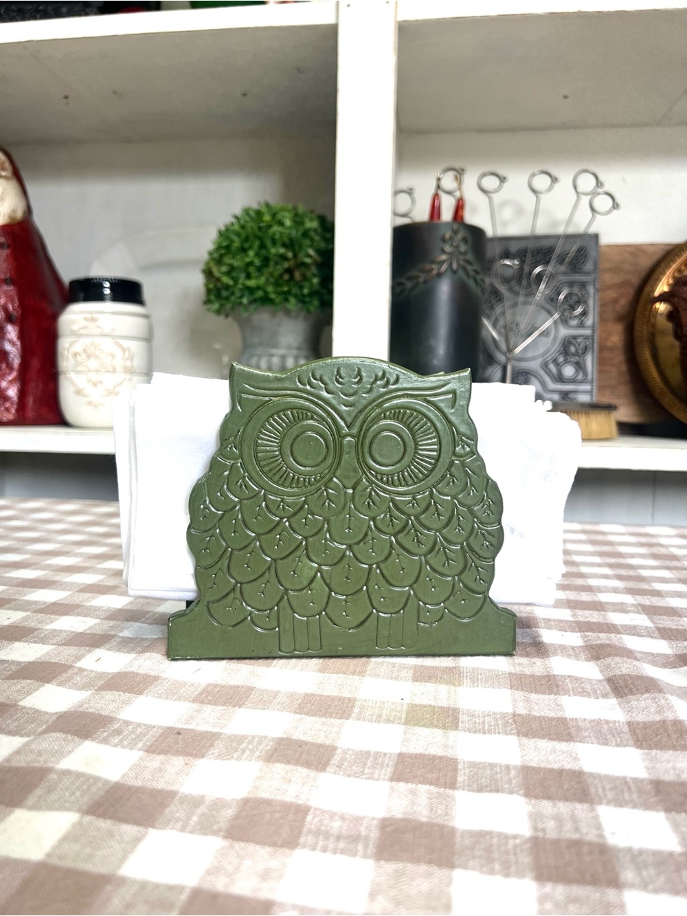 Napkin holder wood owl green grandma core